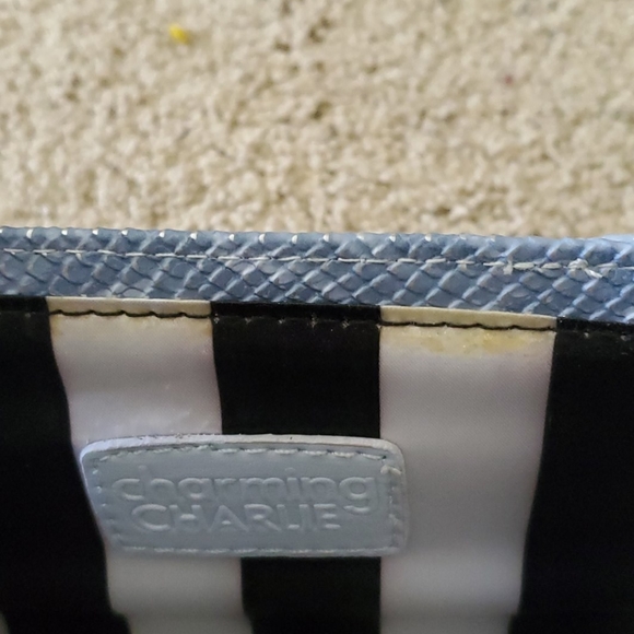 Purse - Picture 3 of 3